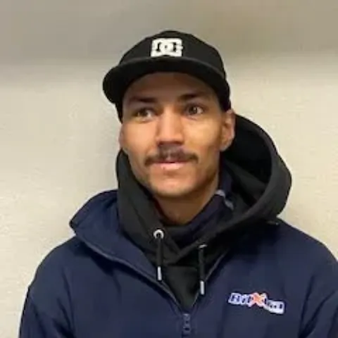 Erik Conteh Skallerud, Tekniker 3 og PKK-kontrollør